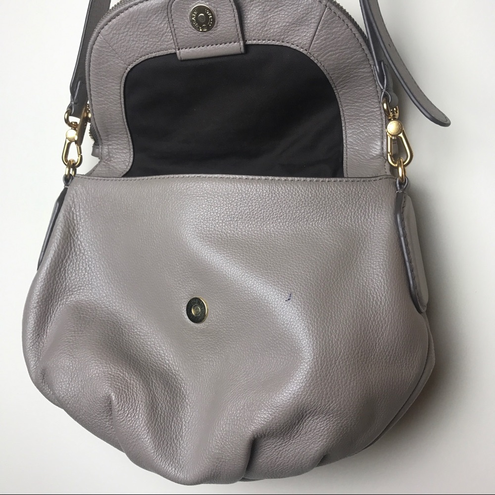 MARC BY MARC JACOBS NATASHA LEATHER CROSSBODY - Picture 4 of 6